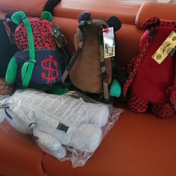 SPRAYGROUND Teddy Bear Backpacks.Prices reflect average price per Bear - Picture 8 of 14